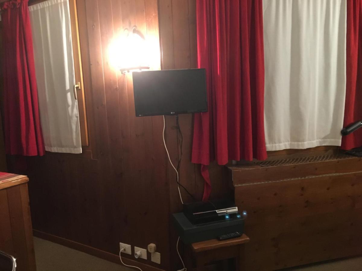 Renovated Studio Ski In Ski Out, Cir 0282 ブレウイル・チェルヴィナイア エクステリア 写真
